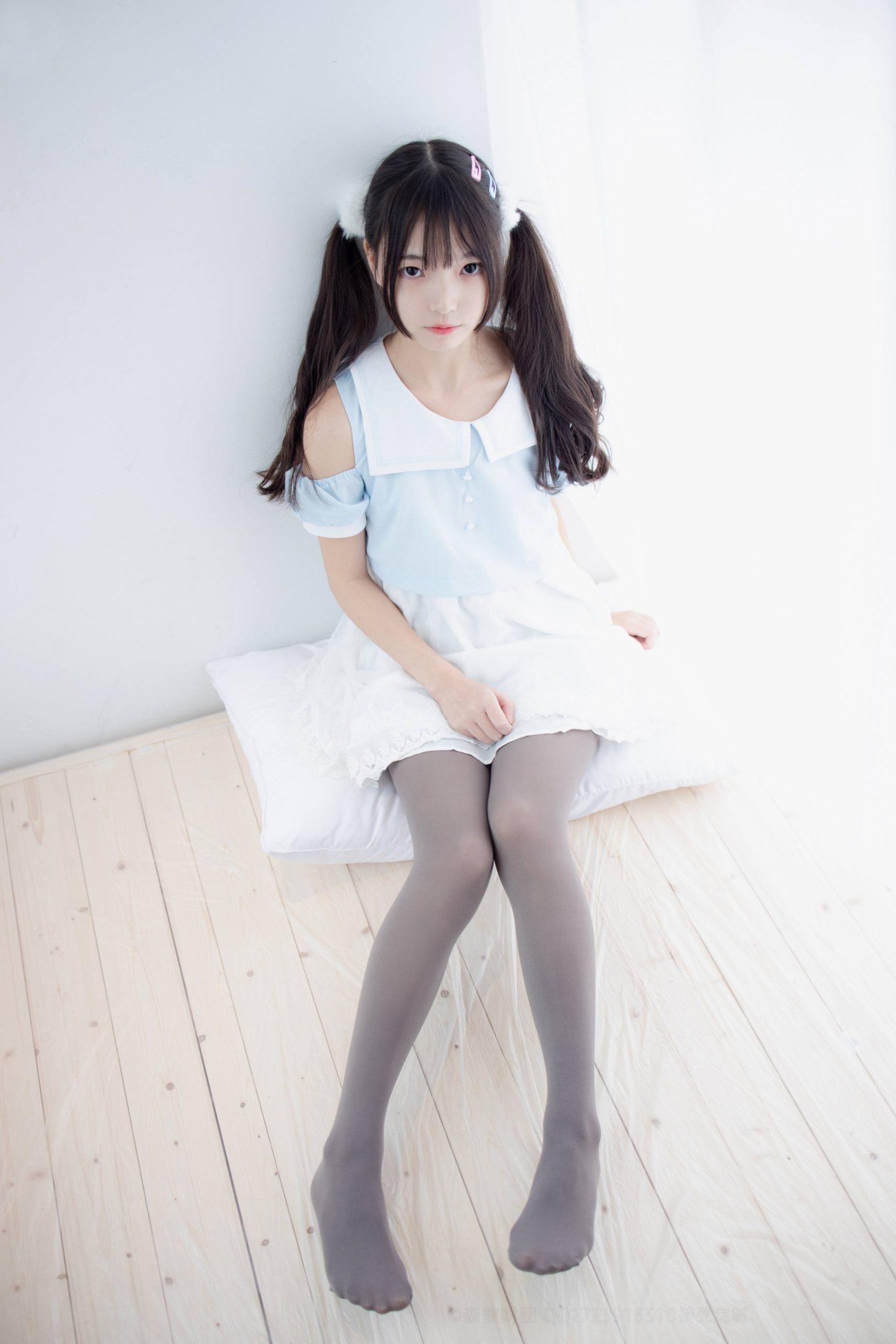 图片[2]-超级甜美的灰丝小姑娘【86P】20005-靓街拍