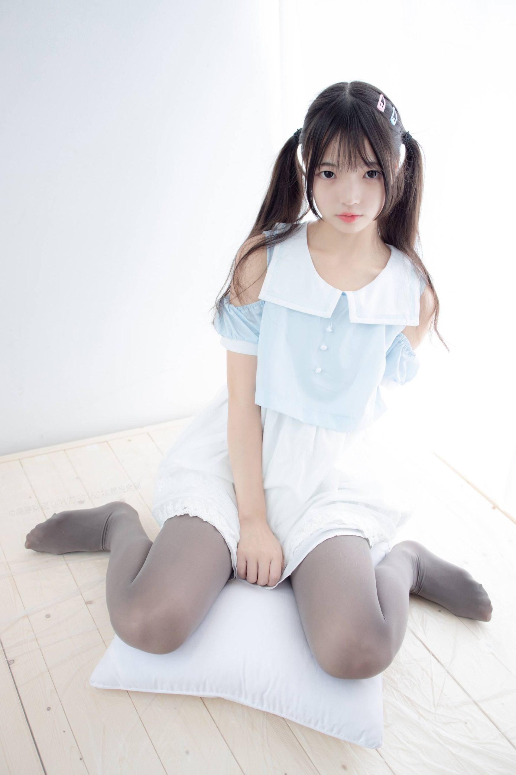 图片[5]-超级甜美的灰丝小姑娘【86P】20005-靓街拍