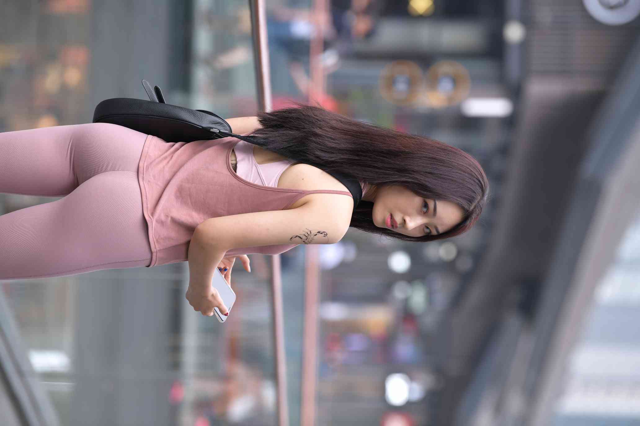 图片[2]-特别哇塞的瑜伽裤女人【217P】04018-靓街拍