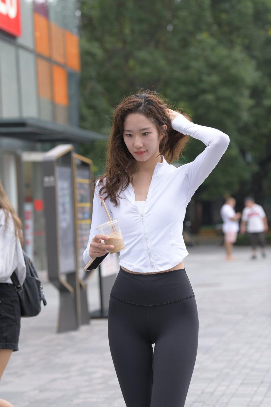 图片[3]-像刘亦菲的黑色瑜伽裤女孩J2237 340P1V-14.8GB-靓街拍