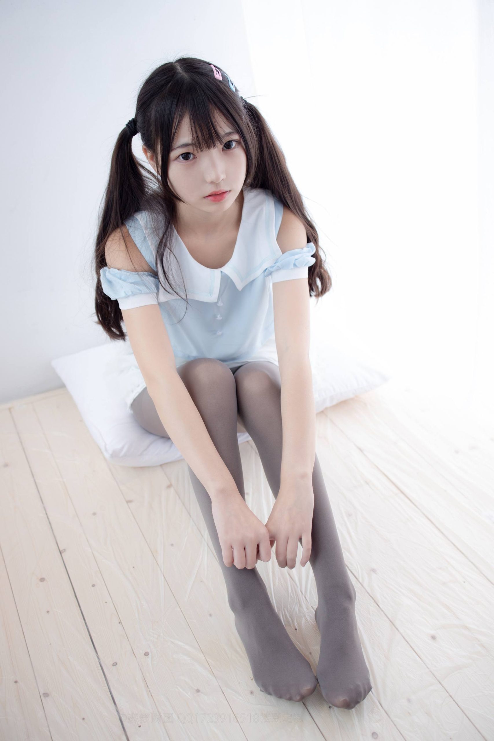 图片[3]-超级甜美的灰丝小姑娘【86P】20005-靓街拍