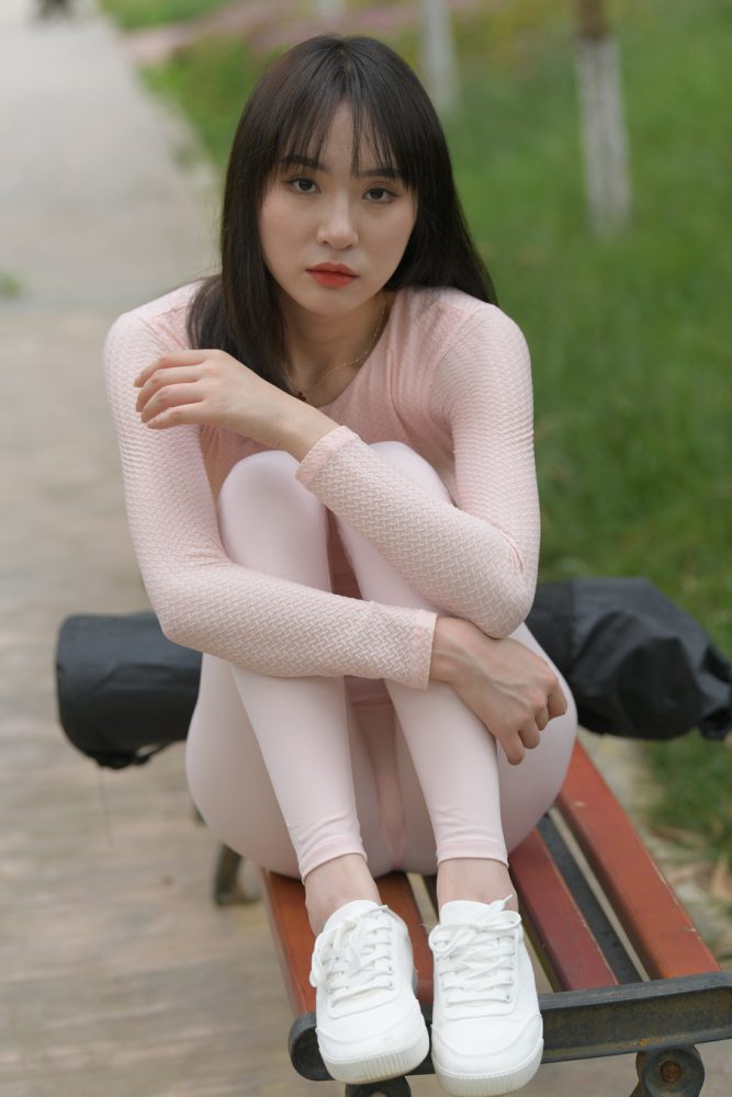 图片[1]-粉粉的瑜伽裤女孩太可爱了 J2090 854P1V-30.4GB-靓街拍