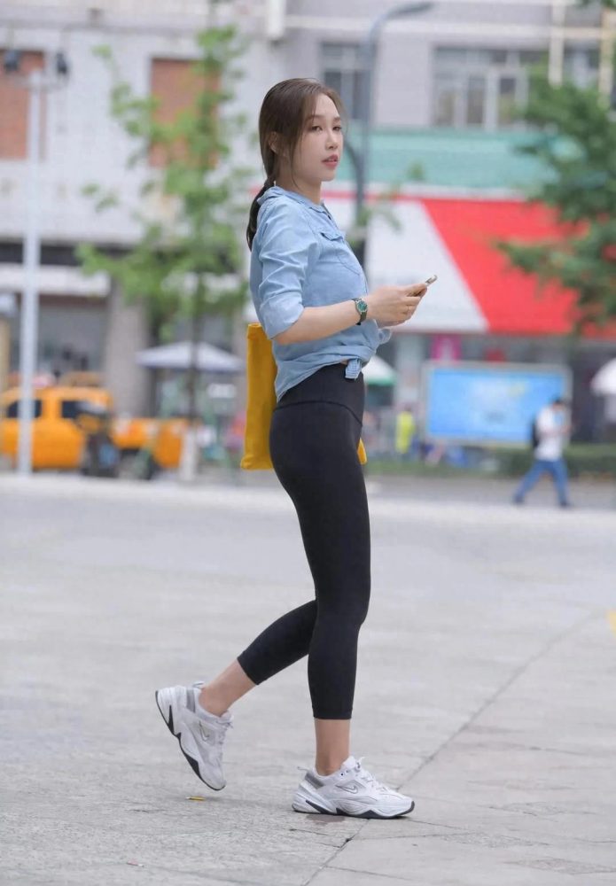 图片[3]-非常漂亮的瑜伽裤女孩J1990 733P1V-27.9GB-靓街拍