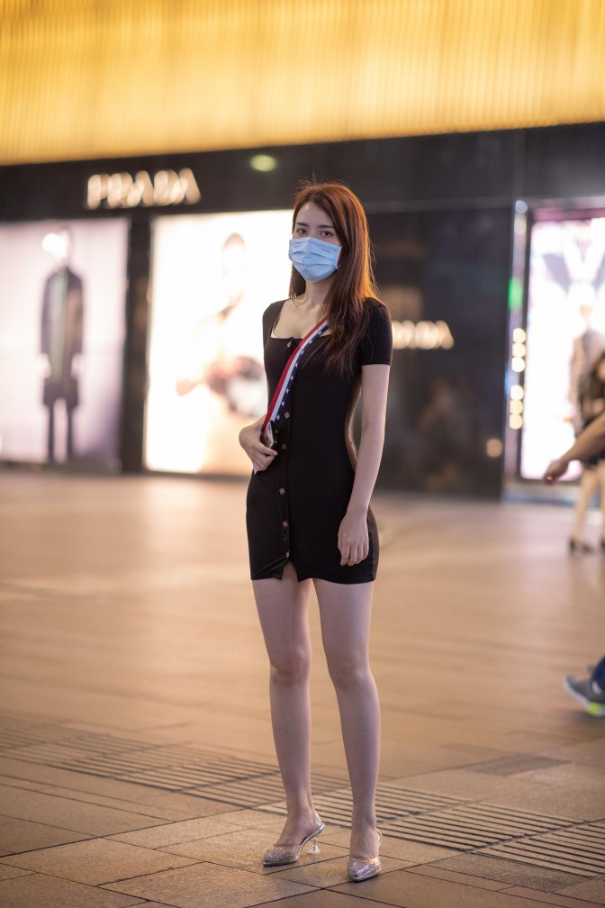 图片[4]-逛商场的黑色包臀裙美丽女孩【385P】00050-靓街拍