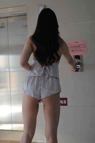 图片[4]-非常有女人味的热裤姑娘【228P】0007-靓街拍
