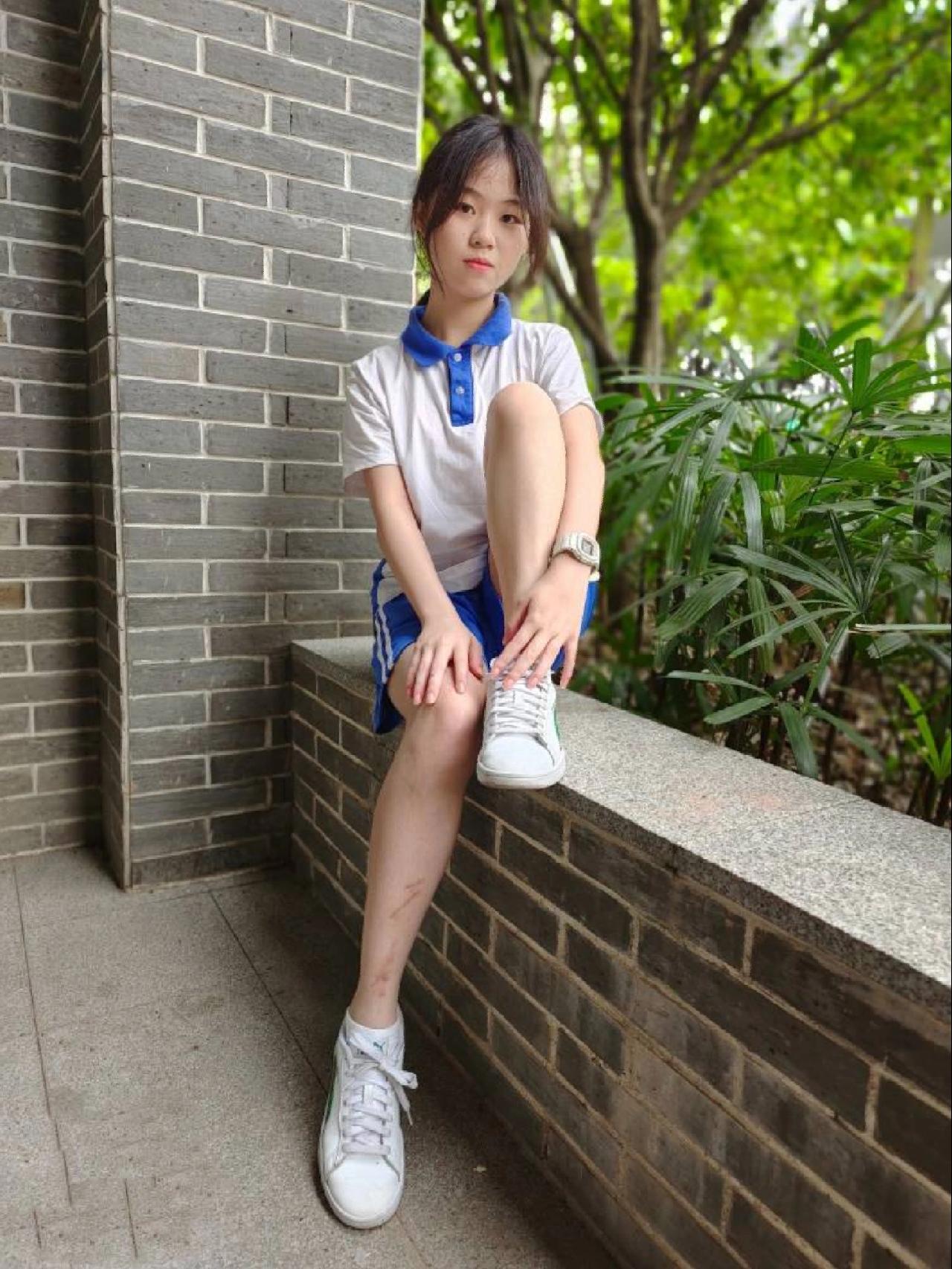 图片[2]-穿校服非常清纯的小姑娘【49P】20003-靓街拍