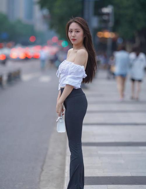 图片[3]-身材非常哇塞的瑜伽裤女孩  J1333 521P6V-21.6GB-靓街拍