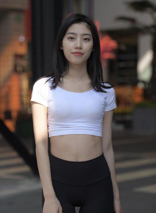 图片[3]-这背景简直太美了 J1412 664P1V-19.4GB-靓街拍
