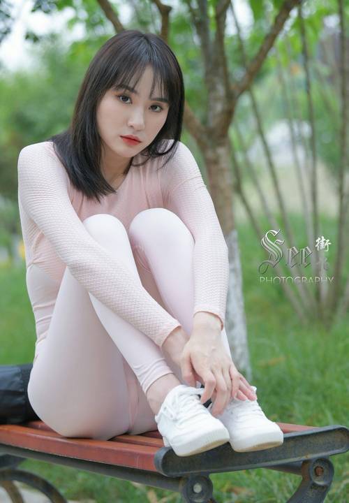 图片[2]-粉粉的瑜伽裤女孩太可爱了 J2090 854P1V-30.4GB-靓街拍