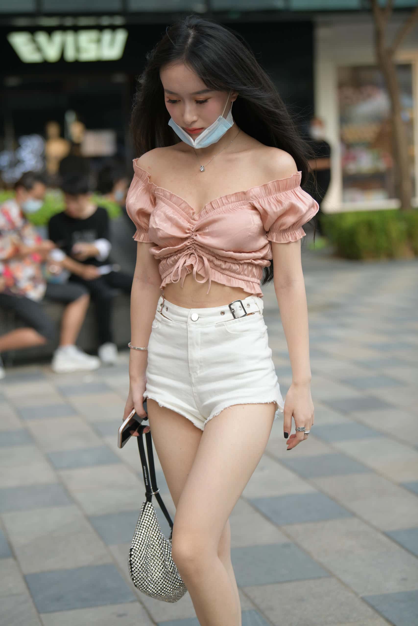 图片[4]-清纯动人粉白搭配【100P】J7926-靓街拍