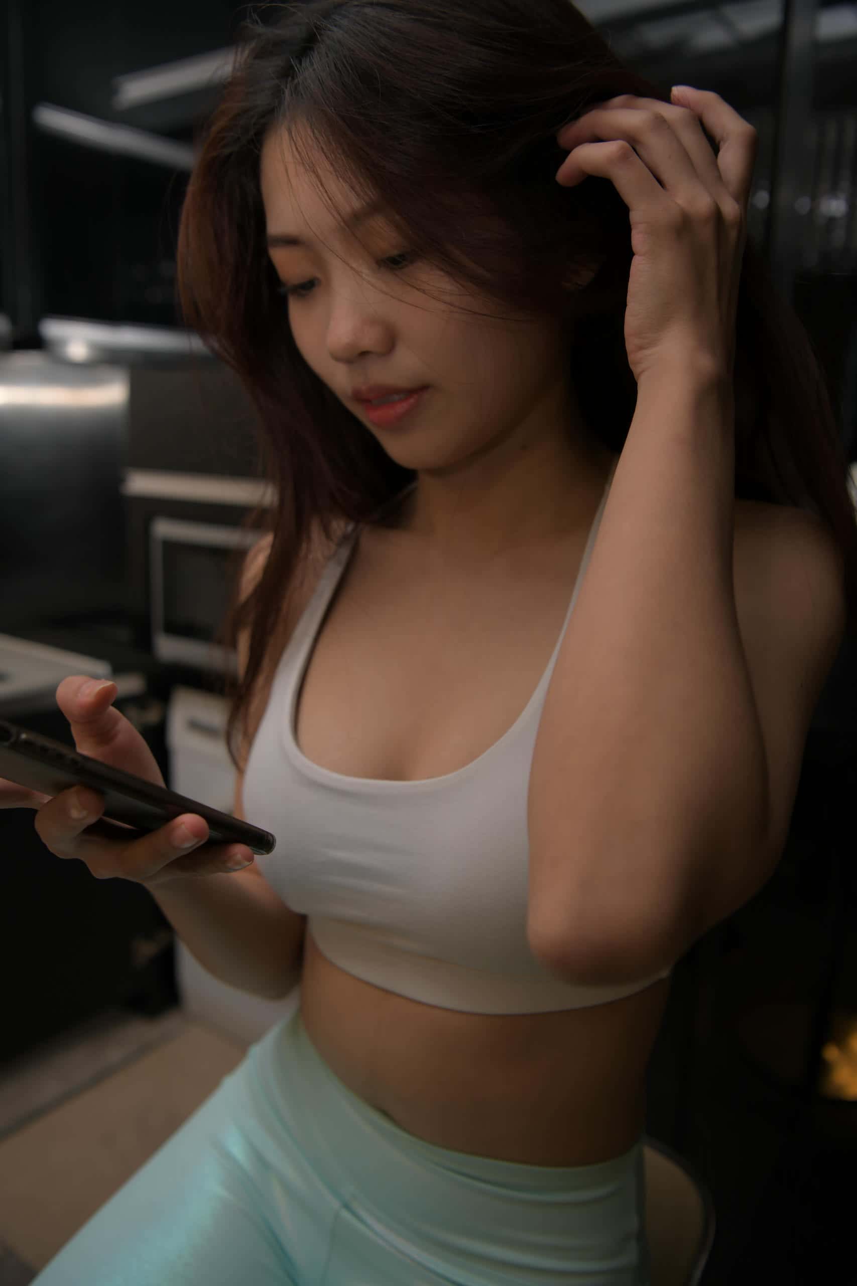 图片[4]-户外玩耍的瑜伽裤小姐姐【467P】J1419-靓街拍
