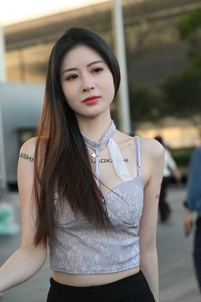 绝美优雅美女（84P1.61GB）~-靓街拍